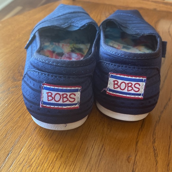 Ladies, BOBS size 6 - Picture 4 of 7